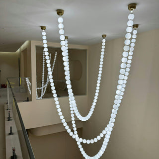 Luxurious Pearl Necklace Chandelier