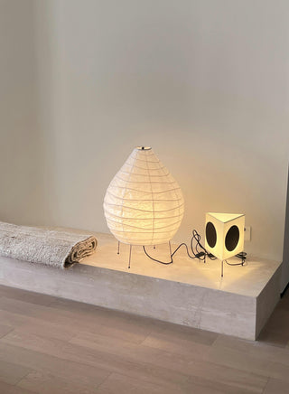 Akari 22N Table Lamp