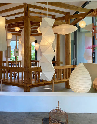 Akari L8 Pendant Light