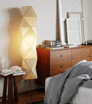 Akari UF4-L8 Floor Lamp