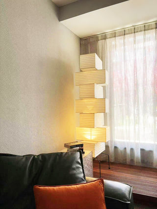 Akari UF4-L10 Floor Lamp