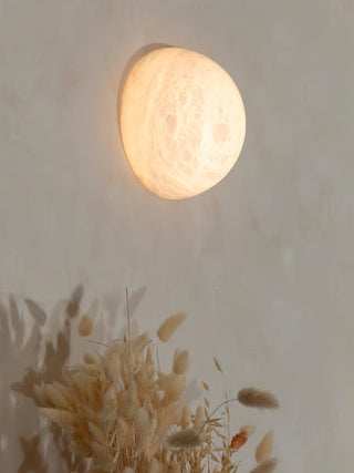 Alabaster Pebble White Wall Lamp