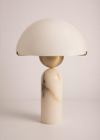 Alabaster Peono Table Lamp