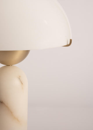 Alabaster Peono Table Lamp