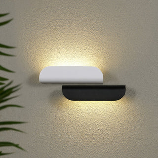 Bay Curved Garden Wall Light