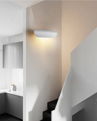 Bay Curved Garden Wall Light