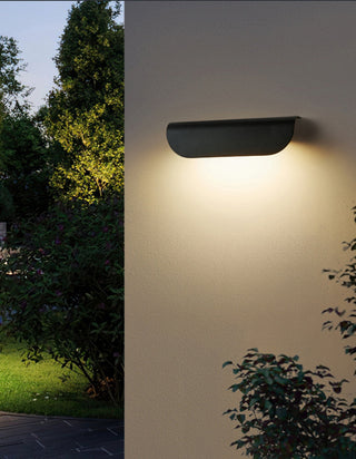 Bay Curved Garden Wall Light