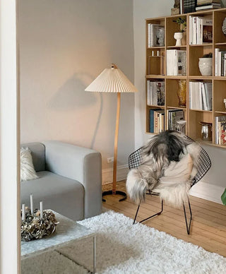 Caprani Wood Floor Lamp