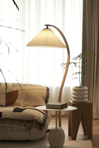 Caprani Wood Floor Lamp