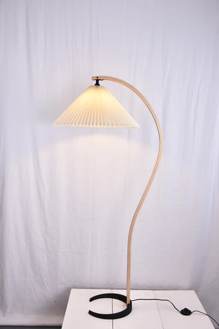 Caprani Wood Floor Lamp