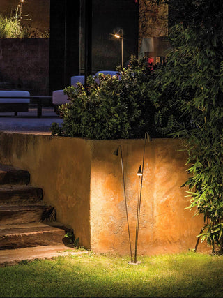 Conical Bellflower Outdoor Floor Lamp