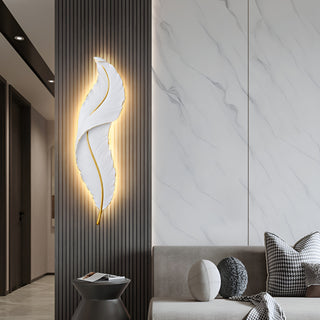 Feather Wall Lamp