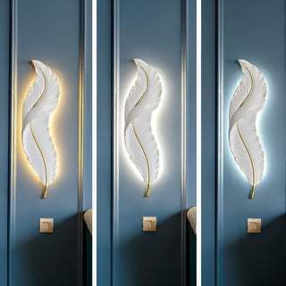 Feather Wall Lamp