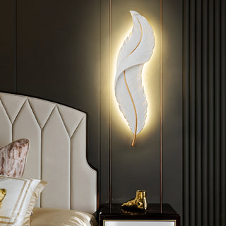 Feather Wall Lamp