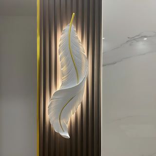 Feather Wall Lamp