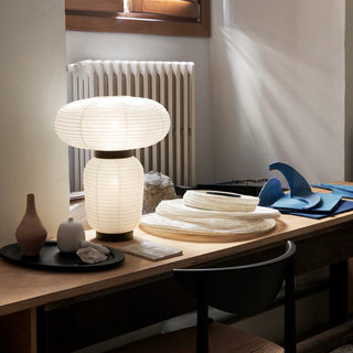 Formakami Table Lamp