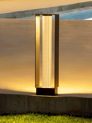 Frame Acrylic Outdoor Post Lamp