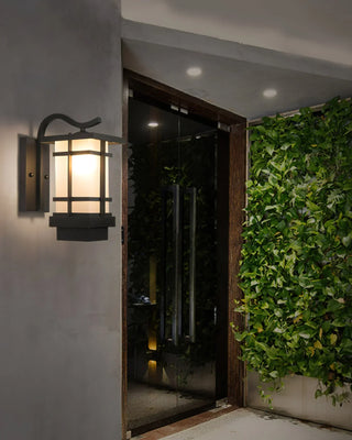 Lattice Decorative Madison Lantern Outdoor Wall Lamp - Vidirlighting
