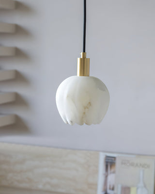 Lilin Alabaster Pendant Light