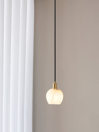 Lilin Alabaster Pendant Light