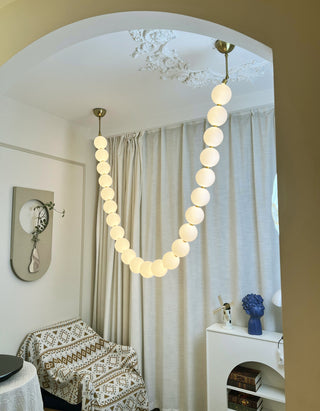 Luxurious Pearl Necklace Chandelier