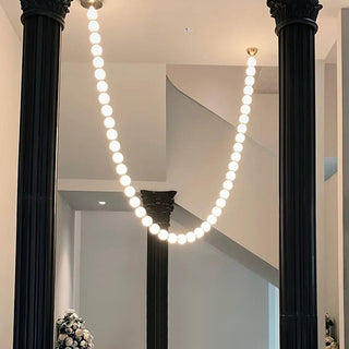 Luxurious Pearl Necklace Chandelier