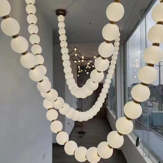 Luxurious Pearl Necklace Chandelier