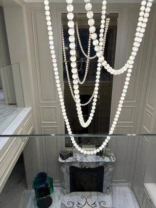 Luxurious Pearl Necklace Chandelier