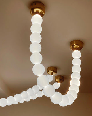 Luxurious Pearl Necklace Chandelier