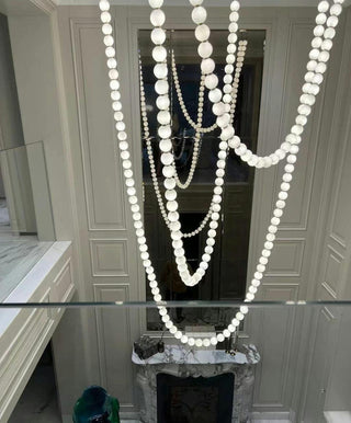 Luxurious Pearl Necklace Chandelier