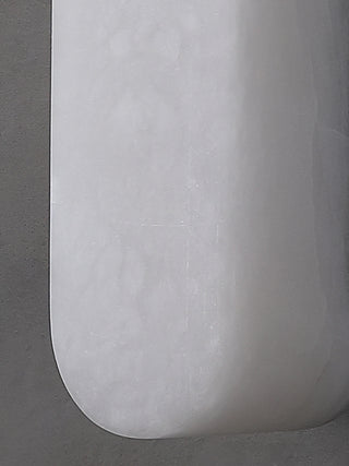 Luxury Alabaster Vertical Wall Lamp