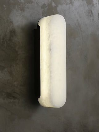 Luxury Alabaster Vertical Wall Lamp