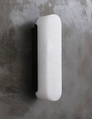 Luxury Alabaster Vertical Wall Lamp