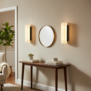 Luxury Alabaster Vertical Wall Lamp