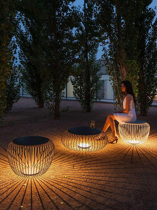 Meridiano Outdoor Floor Lamp. Vibia Meridiano 4710 LED Outdoor Floor Lamp. Vibia Meridiano 4715 floor lamp. Vibia Meridiano 64 - 4710 floor lamp. VIBIA Meridiano Outdoor Floor Lamp. Meridiano 4710 | 4715 Outdoor Floor Lamp.