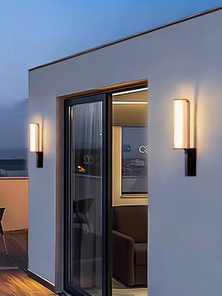 Modern Curved Zenith Arc Outdoor Wall Sconce