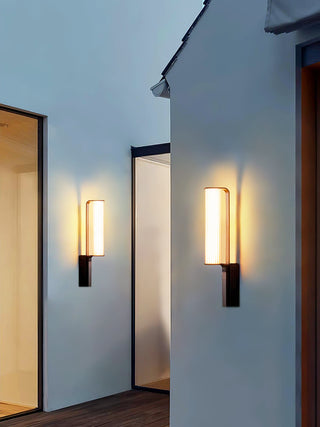 Modern Curved Zenith Arc Outdoor Wall Sconce