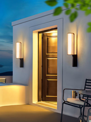 Modern Curved Zenith Arc Outdoor Wall Sconce