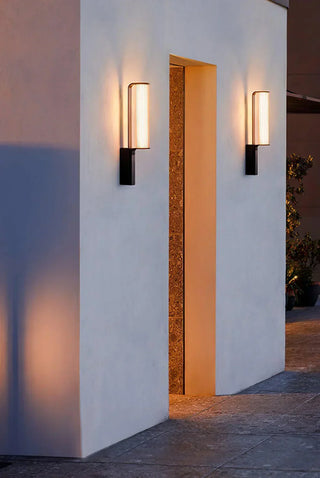 Modern-Curved-Zenith-Arc-Outdoor-Wall-Sconce-Vidirlighting3_7_29f36f52-e425-4463-baf2-c43b627b7e2d - Vidirlighting