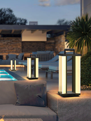 Modern Metroluxe Simple Outdoor Light