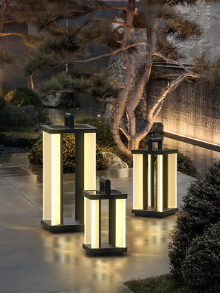 Modern Metroluxe Simple Outdoor Light