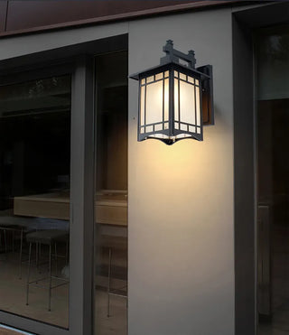 Pavilion Shape Orm House Outdoor Wall Light