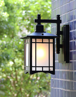 Pavilion Shape Orm House Outdoor Wall Light