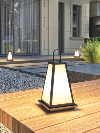 Roam Lantern Garden Landing Outdoor Lamp