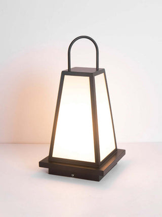 Roam Lantern Garden Landing Outdoor Lamp