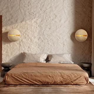 Round Crackle Travertine Wall Lamp