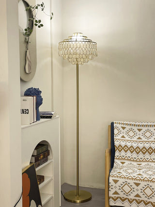 Shell Teardrops Floor Lamp