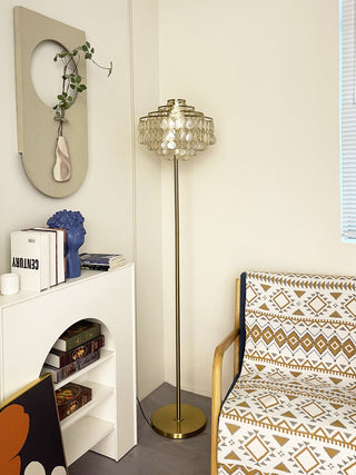 Shell Teardrops Floor Lamp