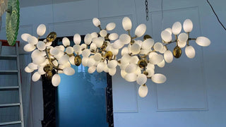 Valiant Chandelier, Horizontal