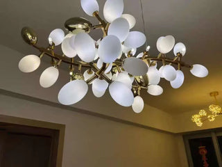 Valiant Chandelier, Horizontal